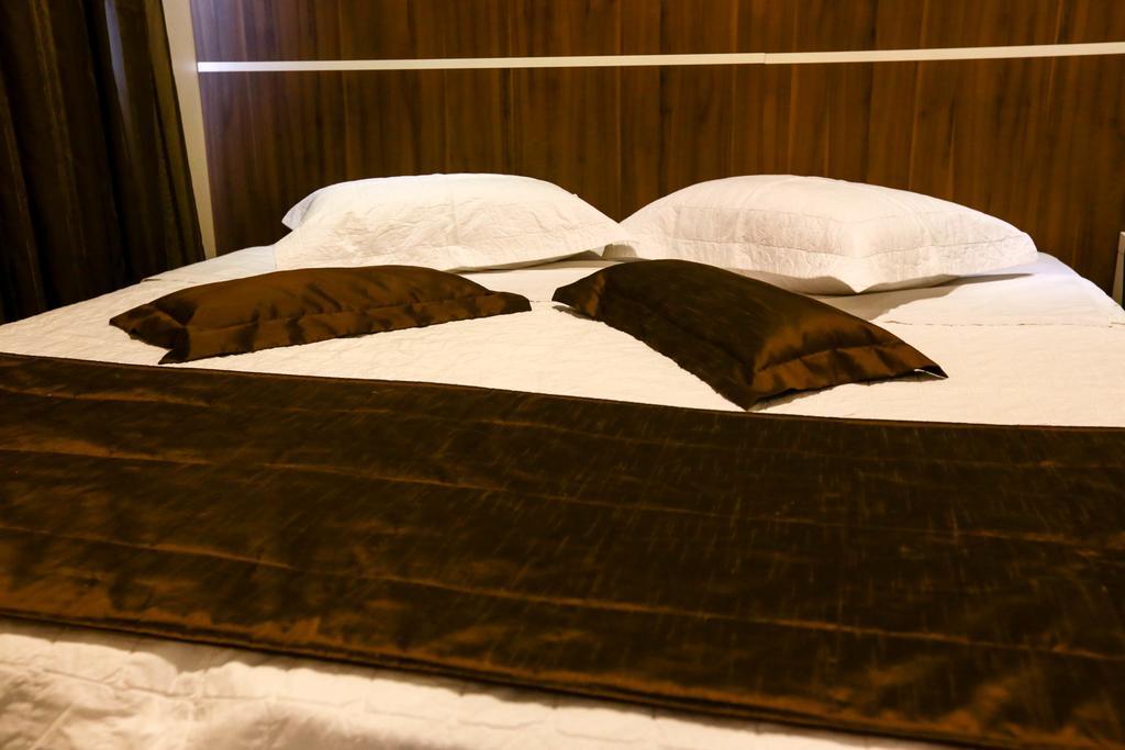 Hotel Emacite Flex Mafra Ngoại thất bức ảnh